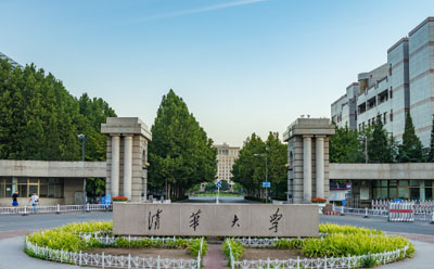 大学形象长征注册制作有哪些创作特点？